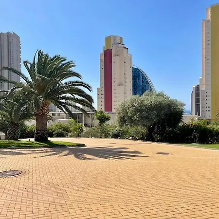 Espectacular Atico Con Terrazas